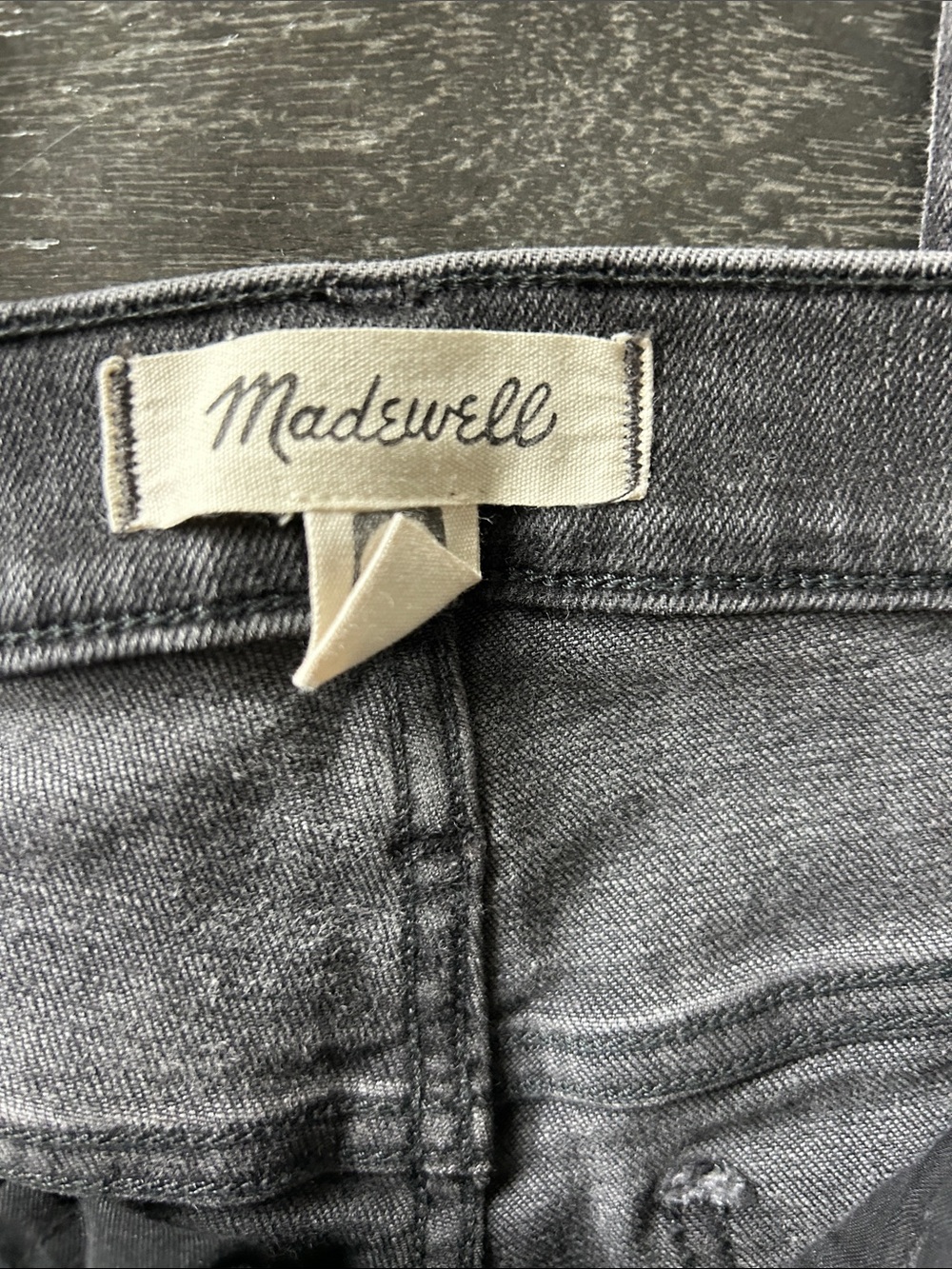 Madewell Women's Gray Straight-Leg Jeans, Washed Charcoal - Picture 2 of 5